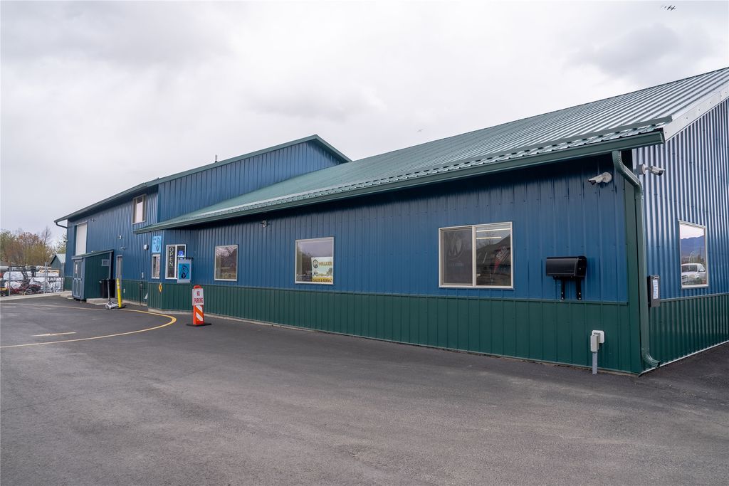 4395 N Montana Avenue, Helena, MT 59602 photo 3