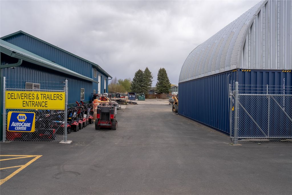 4395 N Montana Avenue, Helena, MT 59602 photo 4