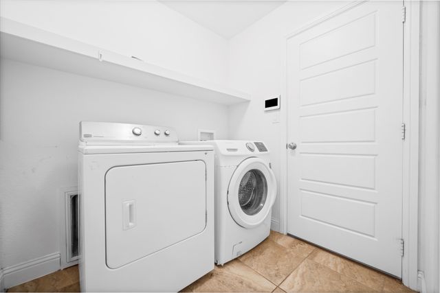 422 Stoneridge Drive, Hillsboro, TX 76645