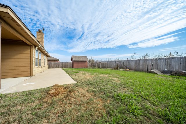422 Stoneridge Drive, Hillsboro, TX 76645