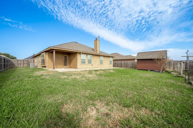 422 Stoneridge Drive, Hillsboro, TX 76645