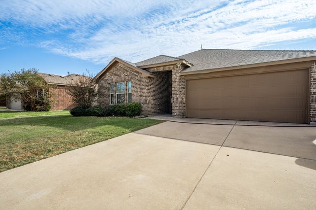 422 Stoneridge Drive, Hillsboro, TX 76645