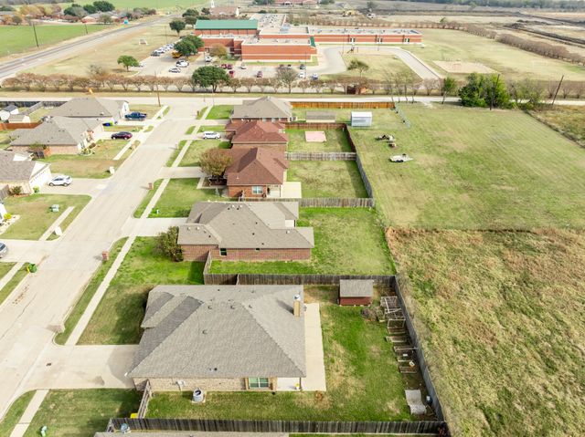 422 Stoneridge Drive, Hillsboro, TX 76645