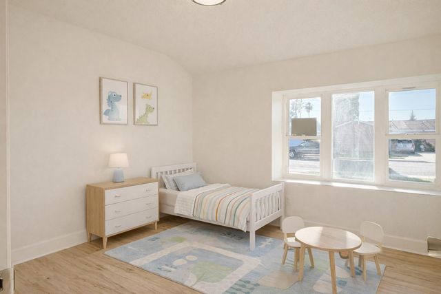 878 Carol Ave, Merced, CA 95341