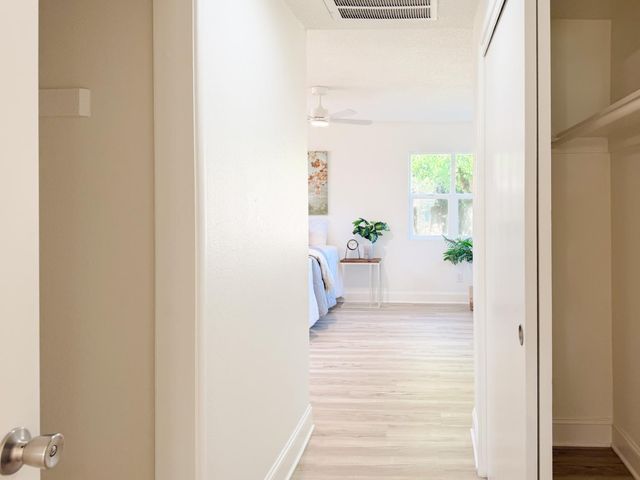 878 Carol Ave, Merced, CA 95341