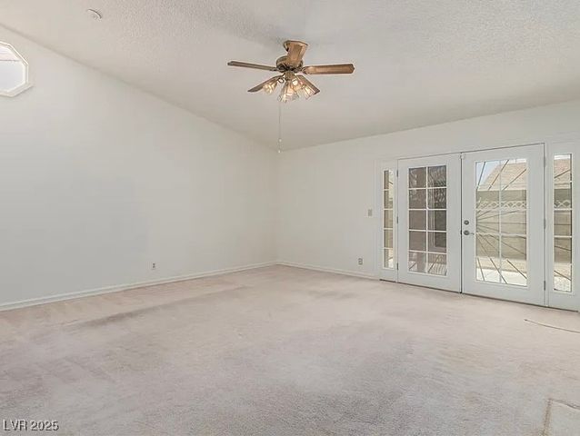 4517 Queen Angel Court, Las Vegas, NV 89110