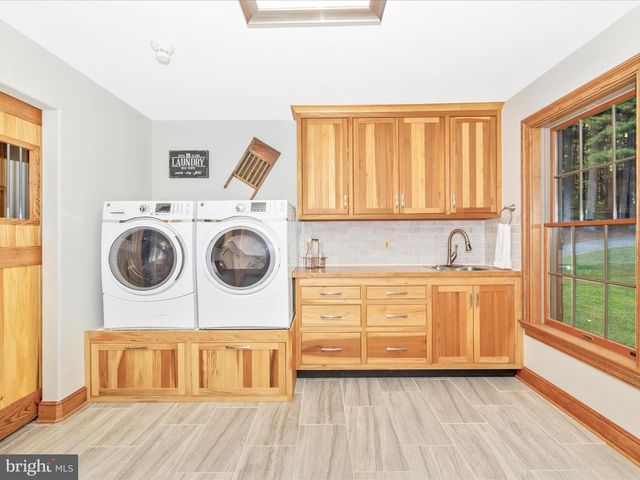 4414 MOUNTVILLE RD, Jefferson, MD 21755