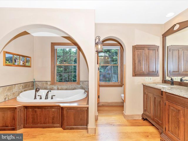 4414 MOUNTVILLE RD, Jefferson, MD 21755