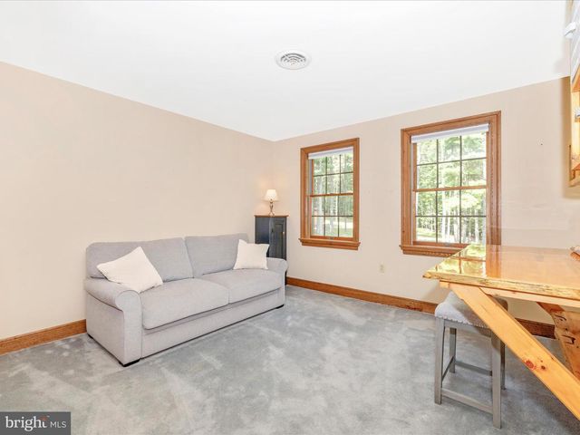 4414 MOUNTVILLE RD, Jefferson, MD 21755