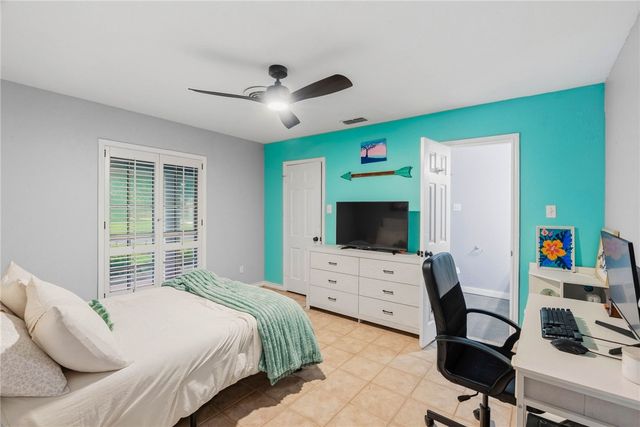 2 Camden Pl, Corpus Christi, TX 78412
