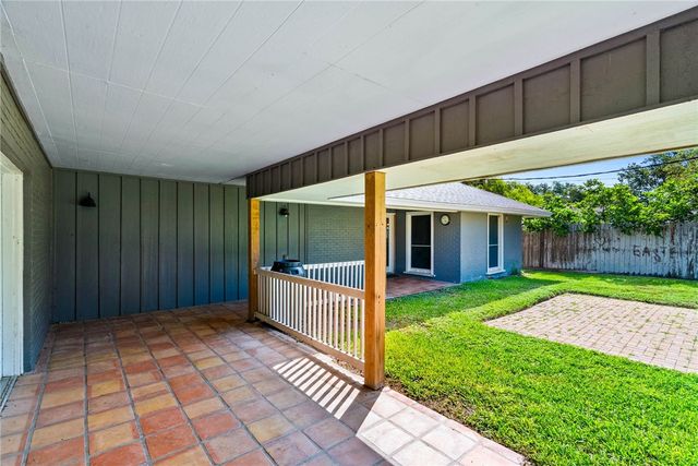 2 Camden Pl, Corpus Christi, TX 78412