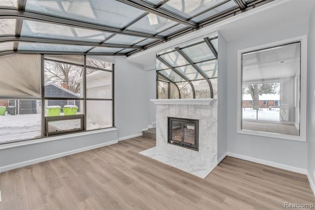 6576 Inkster Road, West Bloomfield, MI 48322