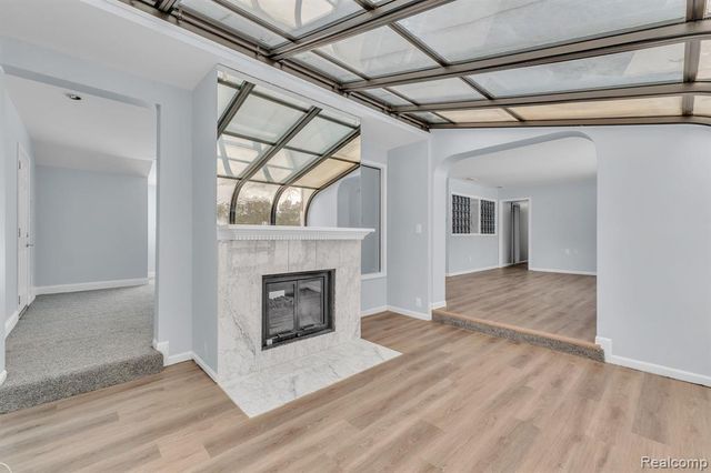 6576 Inkster Road, West Bloomfield, MI 48322