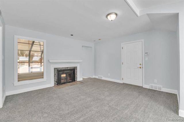 6576 Inkster Road, West Bloomfield, MI 48322