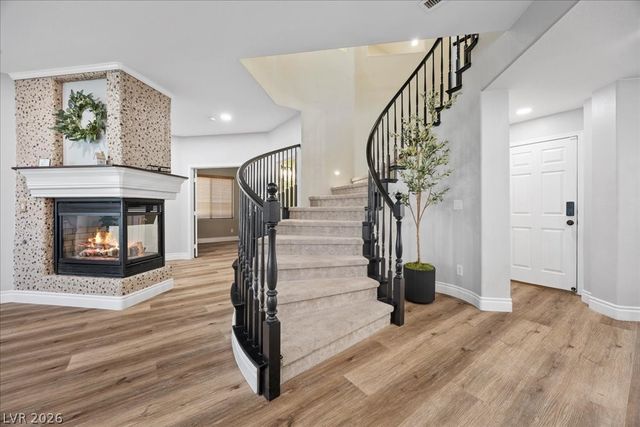 8224 Sawmill Falls Street, North Las Vegas, NV 89085