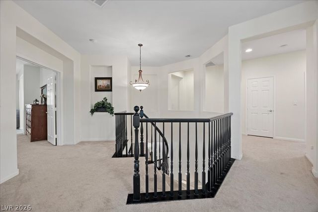8224 Sawmill Falls Street, North Las Vegas, NV 89085