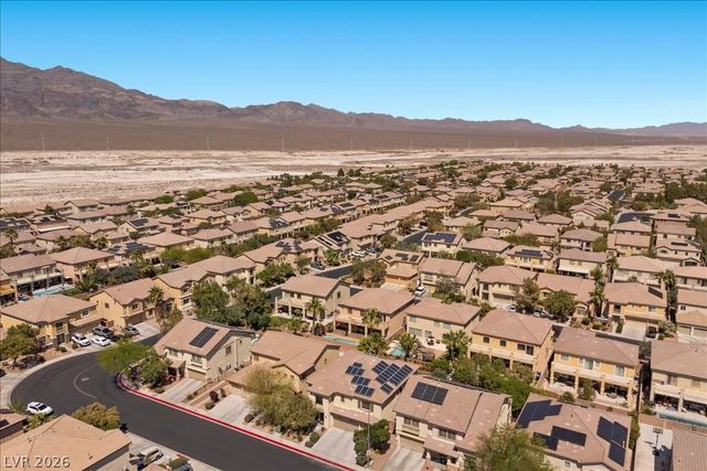 8224 Sawmill Falls Street, North Las Vegas, NV 89085
