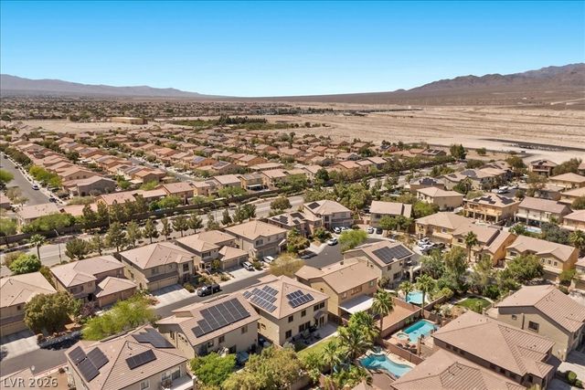 8224 Sawmill Falls Street, North Las Vegas, NV 89085