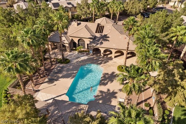 8224 Sawmill Falls Street, North Las Vegas, NV 89085