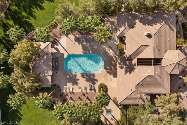 8224 Sawmill Falls Street, North Las Vegas, NV 89085