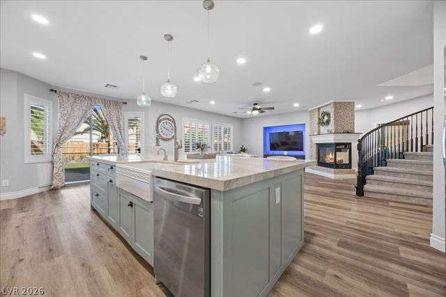 8224 Sawmill Falls Street, North Las Vegas, NV 89085