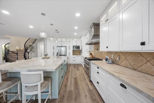 8224 Sawmill Falls Street, North Las Vegas, NV 89085