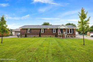 380 Oakrun Dr, Mt Washington, KY 40047
