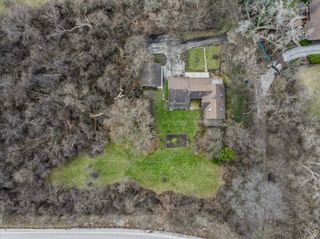 609 Forest Edge Lane, Des Plaines, IL 60016
