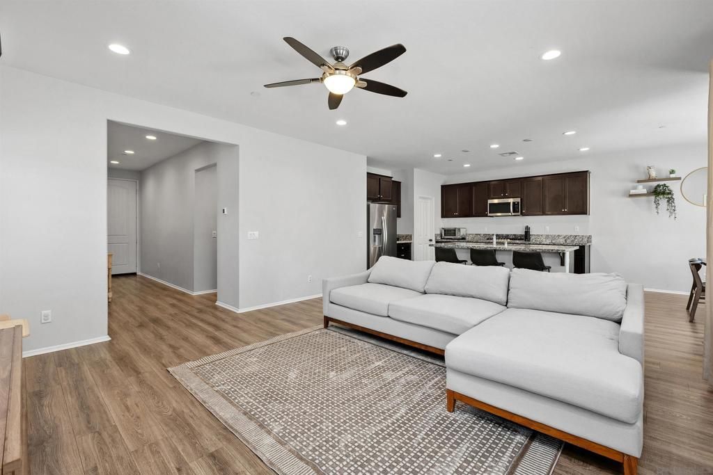 35769 Asturian Way, Fallbrook, CA 92028 — photo 4