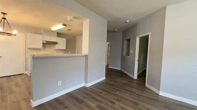 6002 Stirring Winds Lane, Houston, TX 77086