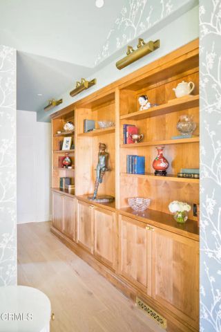 233 Hillside Road, South Pasadena, CA 91030