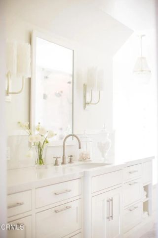 233 Hillside Road, South Pasadena, CA 91030