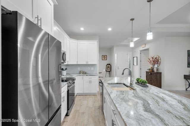 1401 Wyoming Drive SE, Palm Bay, FL 32909