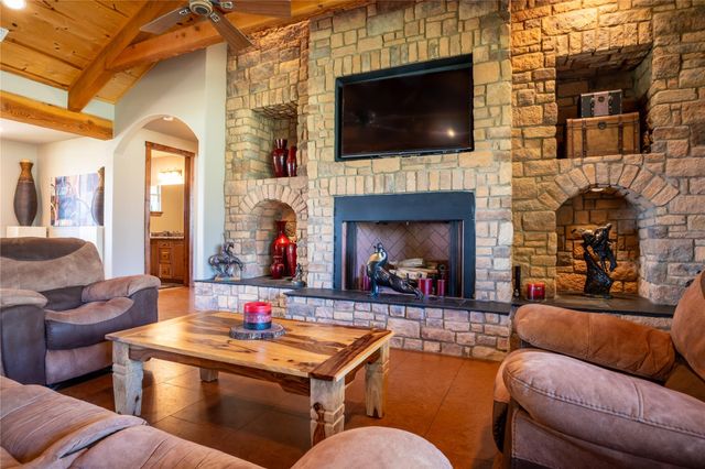 5525 FM2340 RD, Burnet, TX 78611