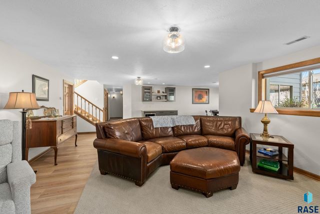 3805 S Mesquite Ave Avenue, Sioux Falls, SD 57110