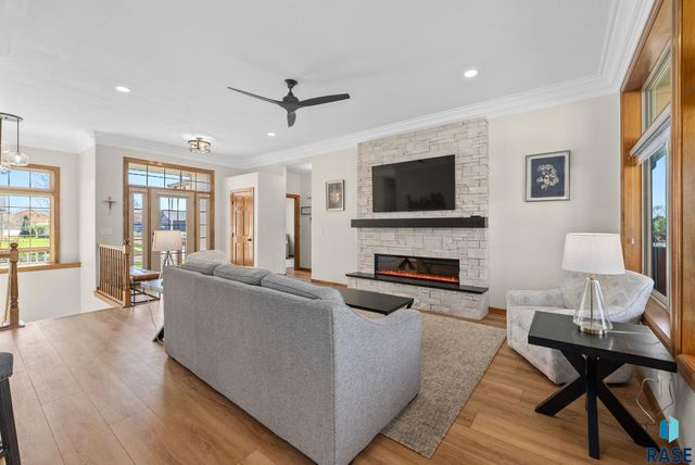 3805 S Mesquite Ave Avenue, Sioux Falls, SD 57110