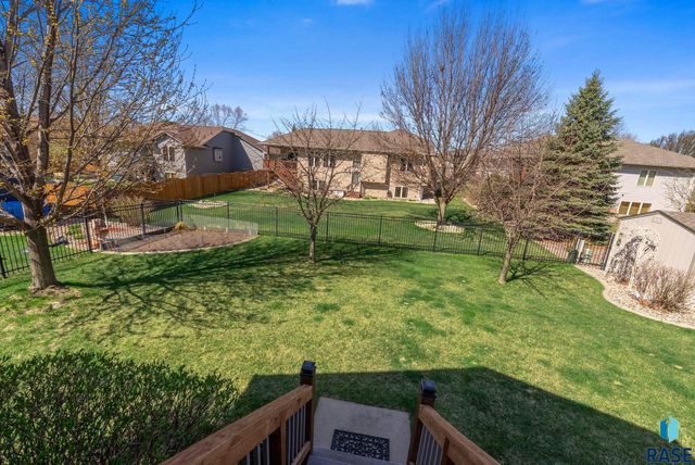 3805 S Mesquite Ave Avenue, Sioux Falls, SD 57110