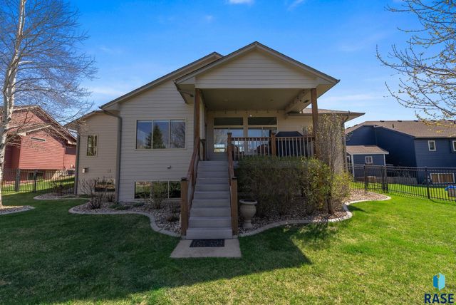 3805 S Mesquite Ave Avenue, Sioux Falls, SD 57110