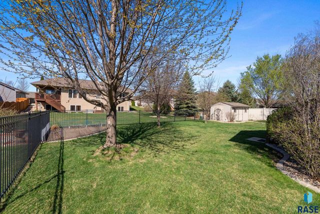 3805 S Mesquite Ave Avenue, Sioux Falls, SD 57110