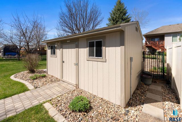 3805 S Mesquite Ave Avenue, Sioux Falls, SD 57110