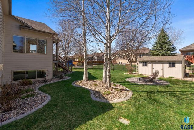 3805 S Mesquite Ave Avenue, Sioux Falls, SD 57110