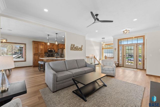3805 S Mesquite Ave Avenue, Sioux Falls, SD 57110