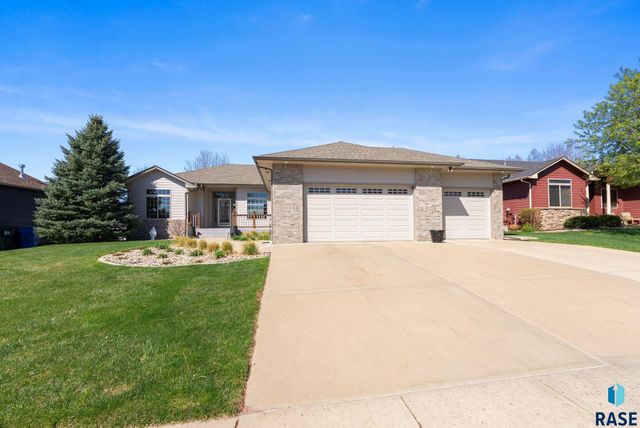 3805 S Mesquite Ave Avenue, Sioux Falls, SD 57110