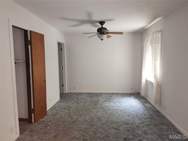 408 Bender Avenue, East Alton, IL 62024
