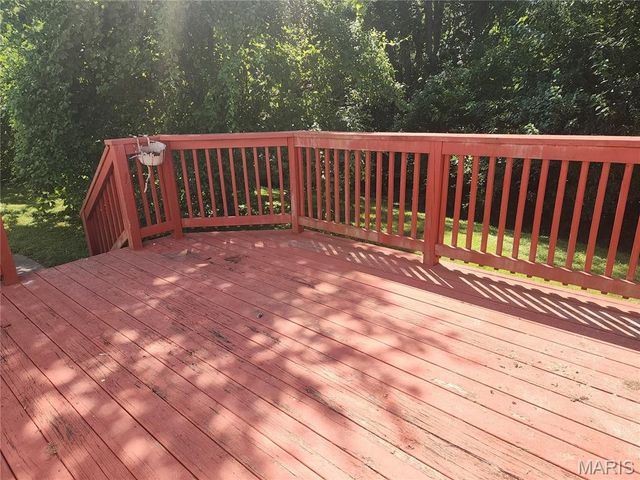 408 Bender Avenue, East Alton, IL 62024