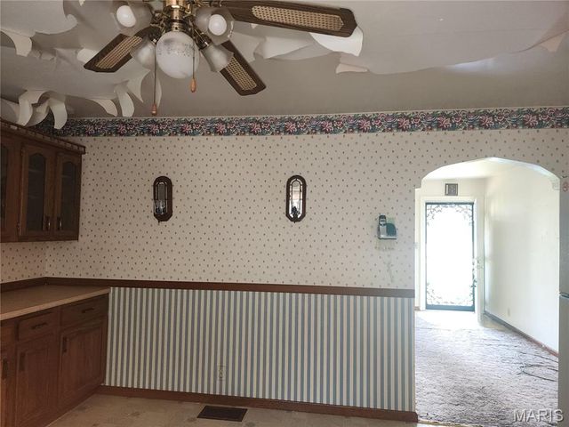 408 Bender Avenue, East Alton, IL 62024