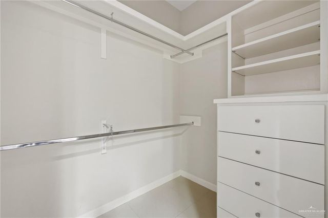 521 E Thornhill Avenue, Mcallen, TX 78503