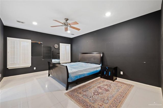 521 E Thornhill Avenue, Mcallen, TX 78503