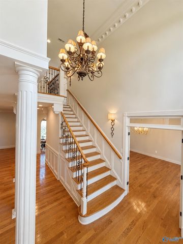 1503 Magnolia Drive NW, Hartselle, AL 35640
