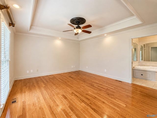 1503 Magnolia Drive NW, Hartselle, AL 35640